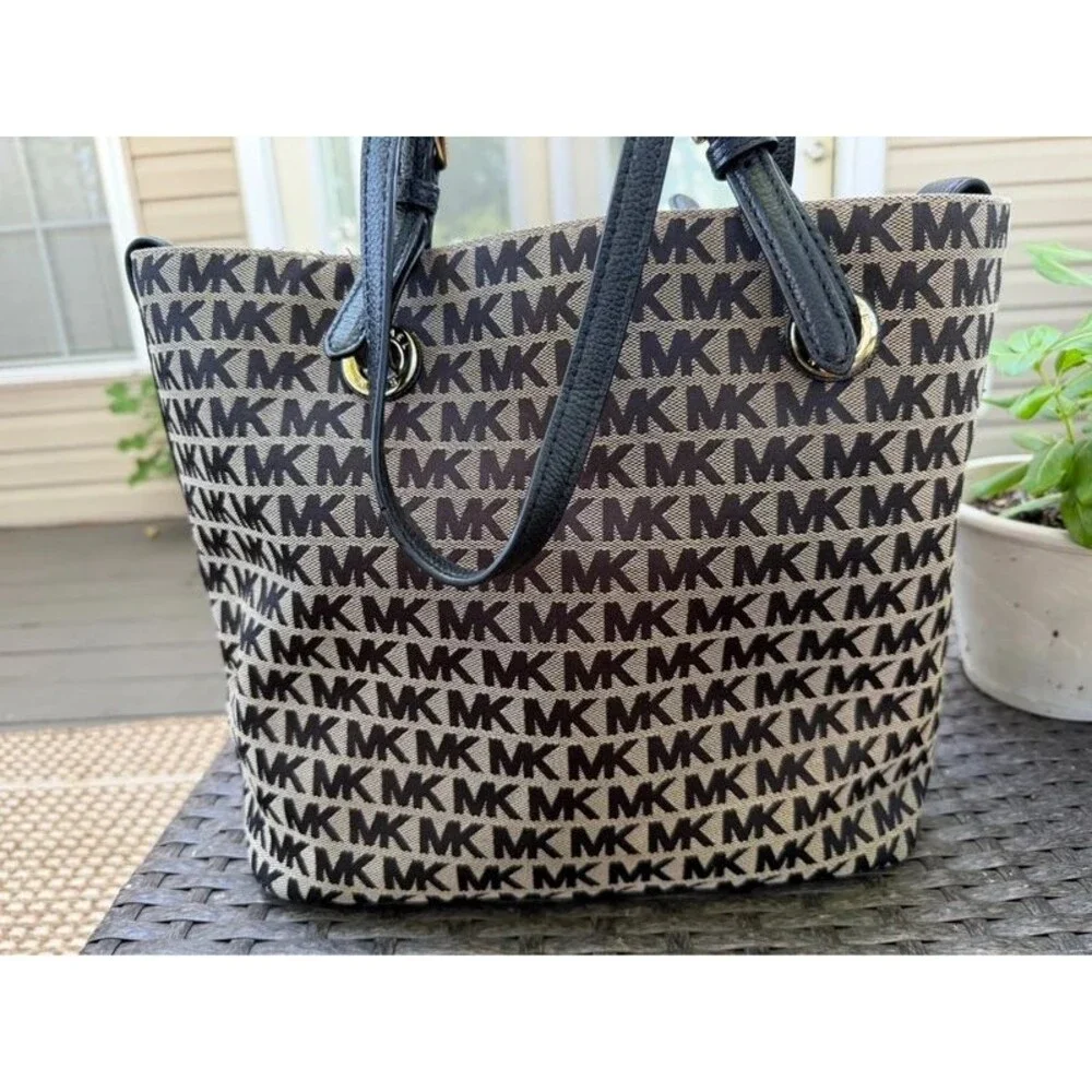 Michael Kors Signature Jacquard Tote Bag - Black & Beige